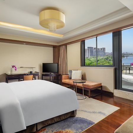 Crowne Plaza Huangshan Yucheng By Ihg Exterior photo
