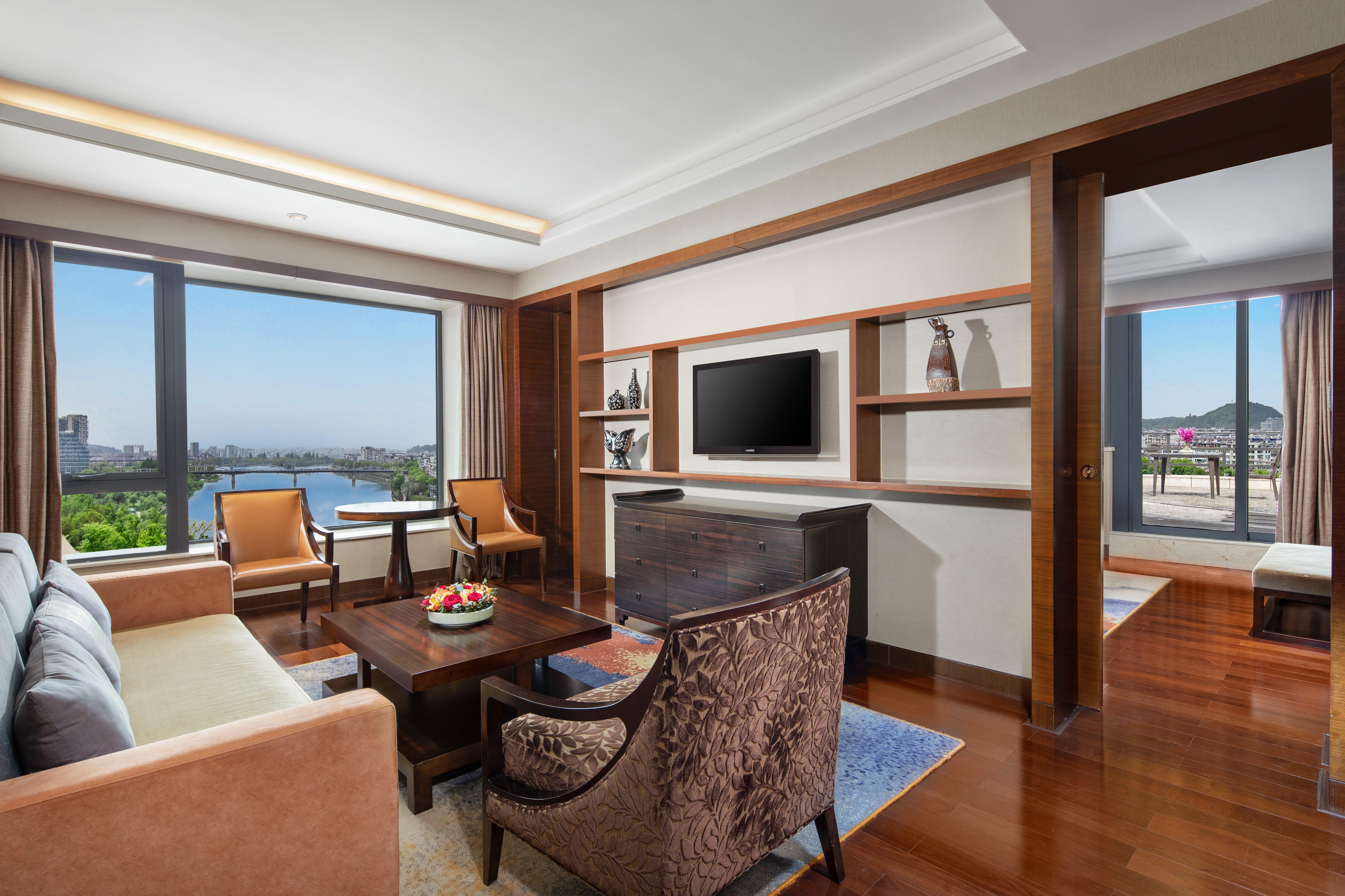 Crowne Plaza Huangshan Yucheng By Ihg Exterior photo