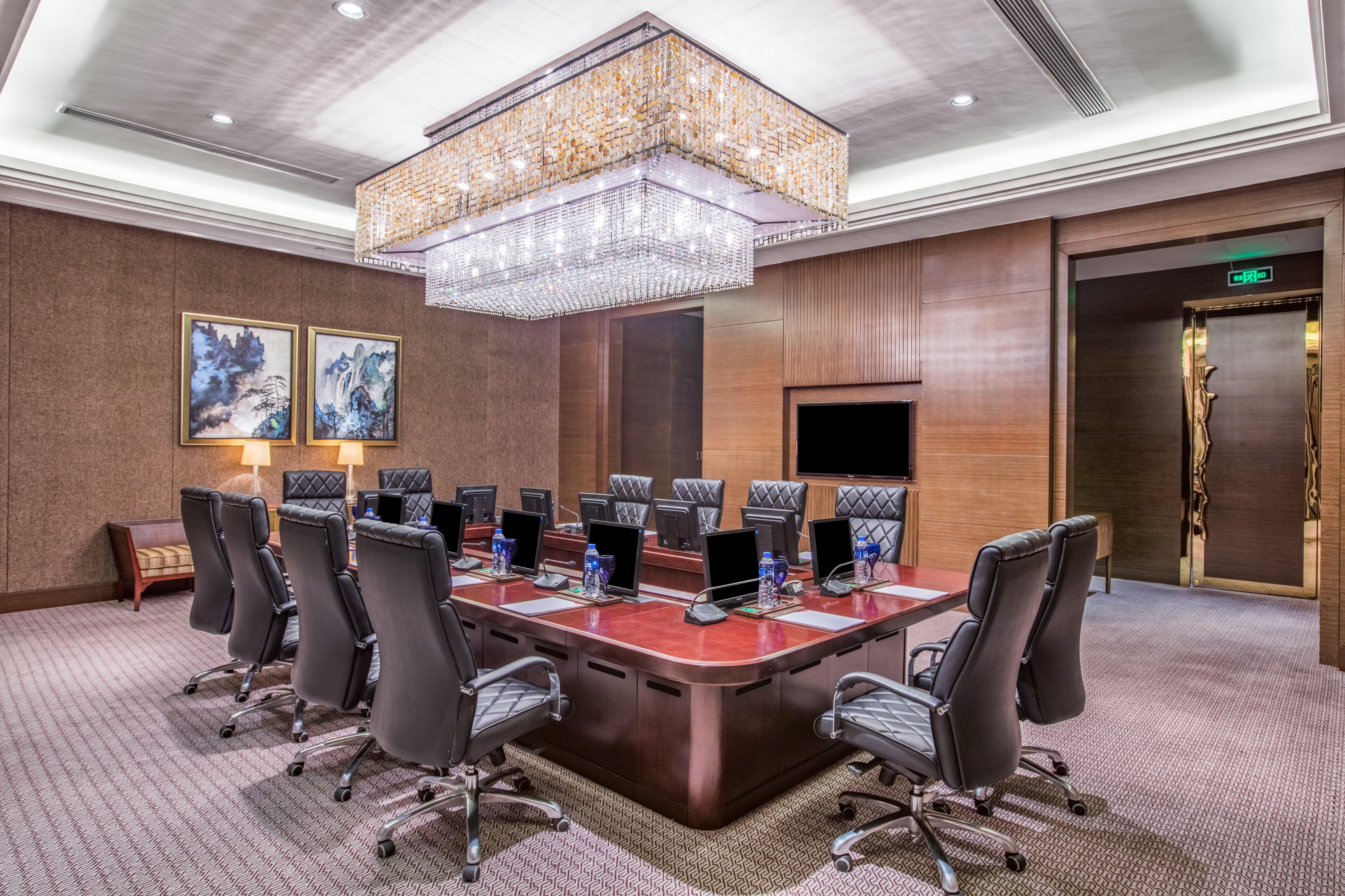 Crowne Plaza Huangshan Yucheng By Ihg Exterior photo