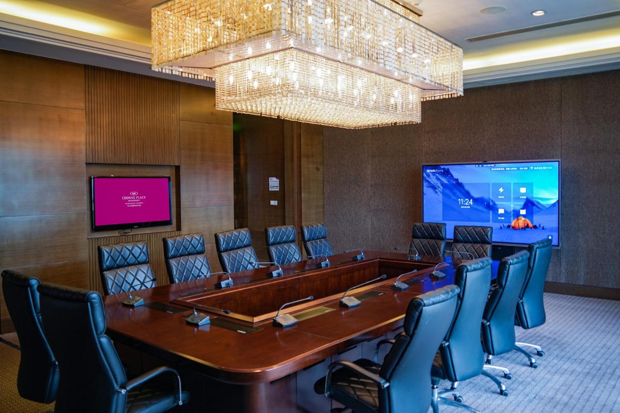 Crowne Plaza Huangshan Yucheng By Ihg Exterior photo